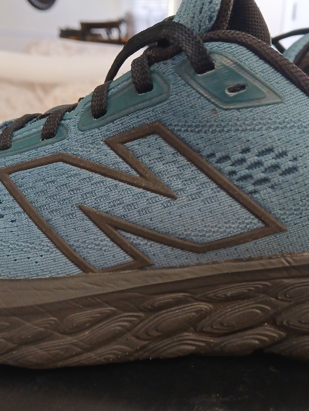 New Balance Fresh Foam X 880v14 GORE-TEX Women's Blue & Black US 8 Athletic
